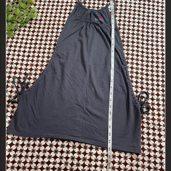 Side opening tank top - Picture 9 of 10